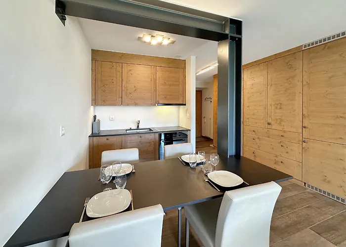 Valdor Residence- Montana- Swiss Alps *